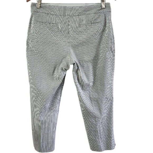 Talbots Signature Women Size 10P 10 Petite Black White Pinstripe Capri Crop Pant - Picture 5 of 6